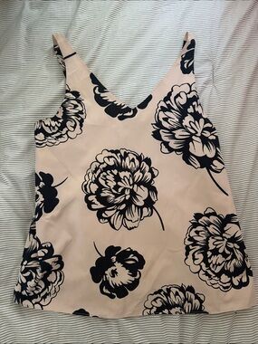 Banana Republic Blush Pink & Black Floral V‑Neck Camisole